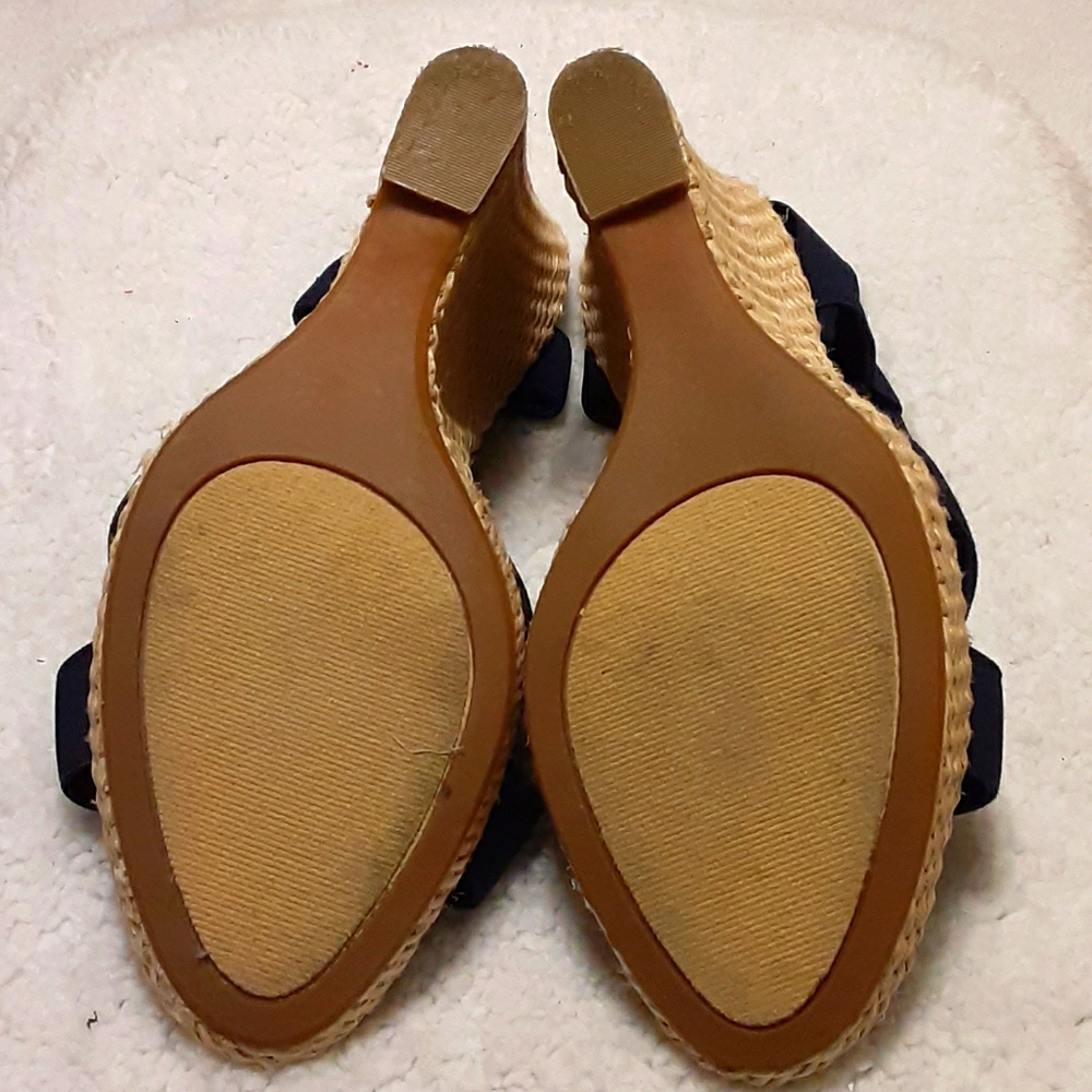 Madison Studio 4' Wedge Heels - Picture 5 of 6